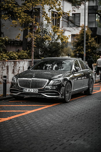 Mercedes-Benz S-Class, luxury car, parked, urban street, Istanbul, high-end, Mercedes-Benz, S-Class, street setting, car, vehicle