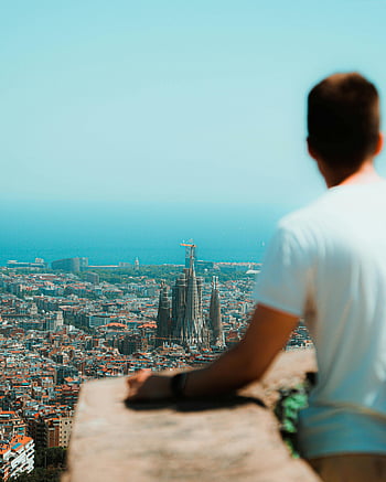 la Sagrada Familia, Paysage urbain de Barcelone, homme debout, mur, vue de la ville, Barcelone, Espagne, architecture, Voyage, tourisme, l'horizon