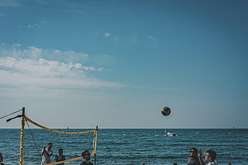 strandröplabda, strand, tenger, játszma, meccs, játék, móka, emberek, csapat, barceloneta, homok, ünnep