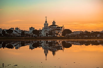 el Rocío, huelva, spain, andalusia, reflection, dawn, church, hermitage, pilgrim, nature, landscape