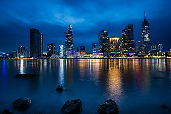 ho chi minh city, saigon řeka, panoráma města, mrakodrapy, noc, světla města, městské panorama, Vietnam, nábřeží, moderní architektura, odrazy