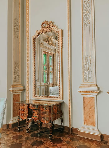 Istana Putih dan Emas, desain interior, marquetry, Lemari kayu, cermin hiasan, Dekorasi Sejarah, istana yang elegan, Desain Lantai, furnitur mewah, arsitektur klasik, elemen dekoratif