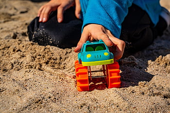 おもちゃ、 車、 砂ピット、 遊び場、 砂、 遊びます、 子供の遊び場、 プラスチック、 幼年期、 夏、 楽しい