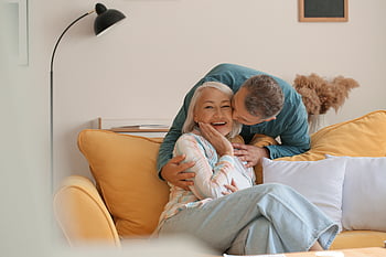 senior, paar, huis, man, vrouw, gepensioneerd, pensioen, geluk, glimlachen, binnen-, mannetje