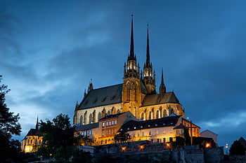 cathedral, building, landmark, architecture, church, historic, historical, gothic, medieval, illuminated, night