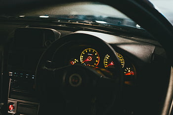 palubní desku, Osvětlená měřidla, volant, noční výhled, detailní pohled, interiér vozu, osvětlení palubní desky, palubní desky vozidla, displej řídicího panelu, ovládací prvky automobilu, noční palubní deska