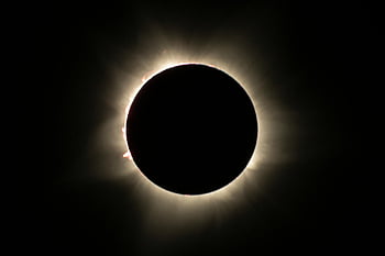 total solar eclipse, corona, Exmouth Australia, dramatic eclipse, solar eclipse photo, eclipse photography, celestial event, astronomical phenomenon, eclipse corona, dark sky, eclipse capture
