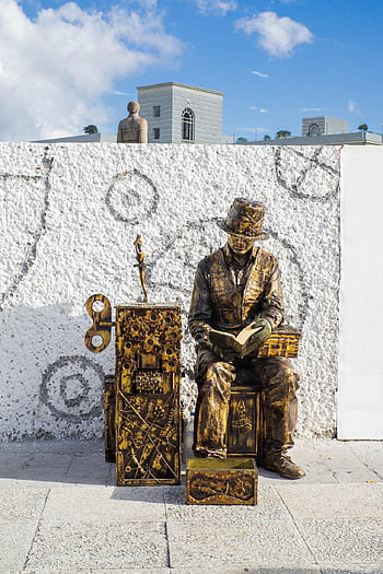 statue, monterrey, new Lion, golden Man, gold, mexico, macroplaza, macro Square, summer, day, colour