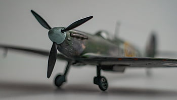 Supermarine Spitfire, játék, repülőgép, modell, miniatűr, hobbi, hajó, műanyag, propeller, vadász, katonai
