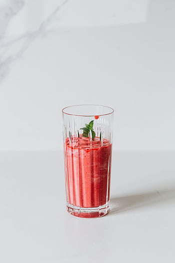 ovocné smoothie, jasné sklenice na pití, jahodové smoothie, mincovna ozdoba, zdravý životní styl, osvěžující nápoj, skleněný pohár, Smoothie Recept, zdravý koktejl, ovocný nápoj, jahodový nápoj