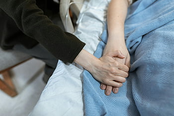 手持ち、 病院、 慰め、 サポート、 ケア、 患者、 ビジター、 医療環境、 心の支え、 回復、 交際