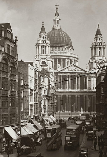 foto skala abu-abu, jalan kota, bangunan tua, st. Katedral paul, London, foto vintage, kendaraan klasik, kehidupan jalanan yang ramai, arsitektur sejarah, pemandangan kota, hitam dan putih
