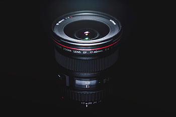 Černý EF 17-40 mm, kamerové čočky, Tmavý povrch, fotografické vybavení, kánonové čočky, širokoúhlý objektiv, profesionální fotoaparát, příslušenství fotoaparátu, fotografování objektivů, kamerové zařízení, tmavé pozadí