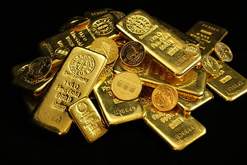 zlaté mince, zlaté cihly, černé pozadí, symbol bohatství, investice, detail, jemné zlato, Zlatý kov, drahé kovy, investice do zlata, Zlatá aktiva